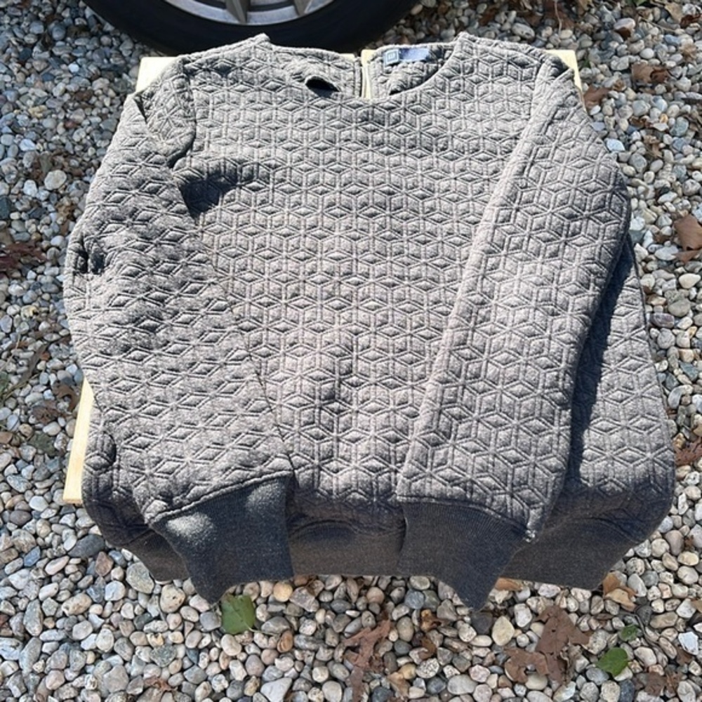 GAP Geometric Zip Back Sweater